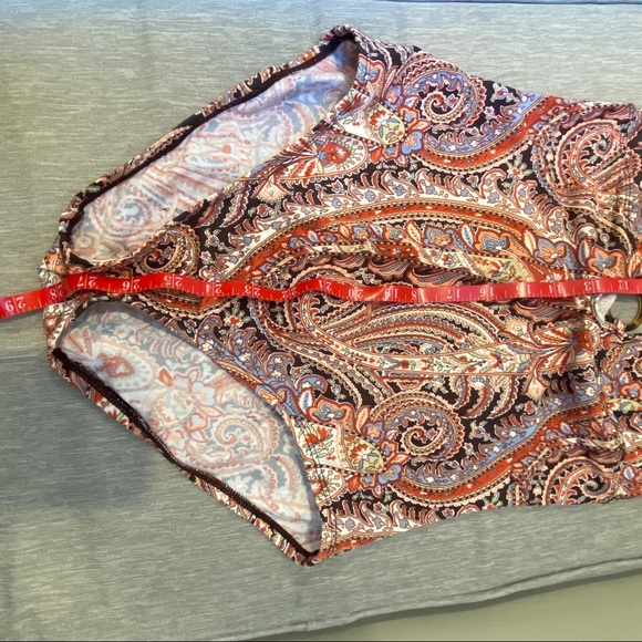 Tommy Bahama, sz 6, one piece bathing suit. - Picture 3 of 5